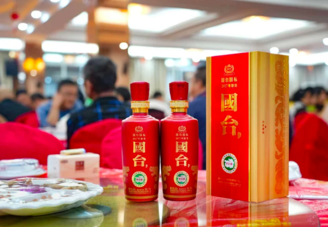 春节白酒前线目击：国台酒成“抢手货”